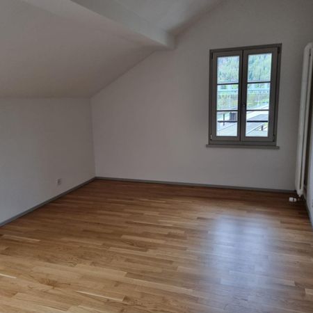 Spacieux appartement de 2,5 pièces avec deux balcons - Photo 5