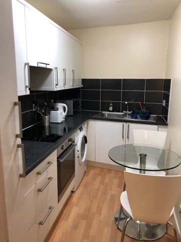 1 Bed Flat, Union Street, AB11 - Photo 4