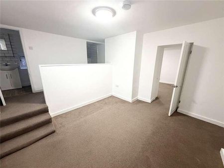 Clifton Down Road, Clifton, Bristol, Somerset, BS8 - Photo 3