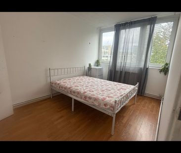 Room in a Shared House, Giraud Street, E14 - Photo 4