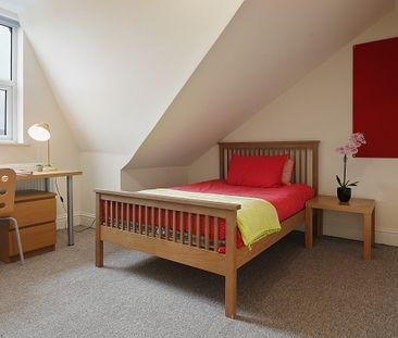 Great 4 bedroom property - Photo 3