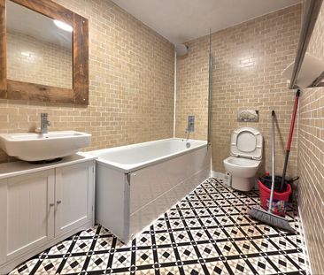 1 Bed Flat, Nightingale Grove, SE13 - Photo 6