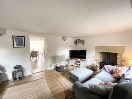 3 bedroom terraced house to rent - Photo 3