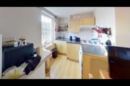 Bedsit, Clapham Road, SW9 - Photo 4