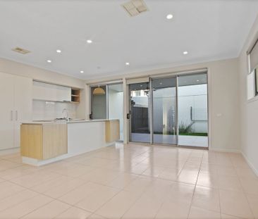 Modern Living in The Shallows Estate - Walk to Waterfront - Photo 3