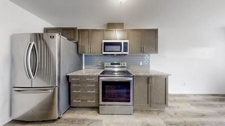 For Lease - 21 Woodedge Circle, Kitchener, Ontario - Photo 3