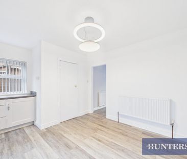 3 bedroom House To Let Total Size: 713 SQ FT - Photo 3