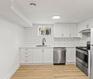 For Lease - 745 Glengrove Street, Oshawa, Ontario - Photo 3