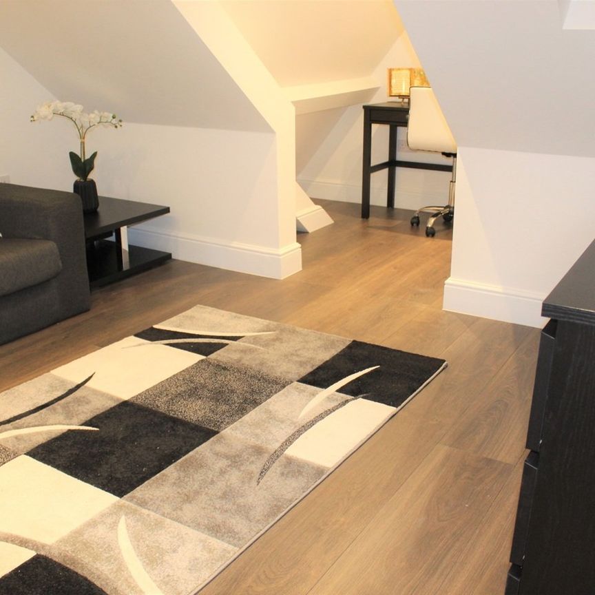 1 Bed Flat, Station Road, NW4 - Photo 1