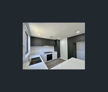 Brand New double-storey townhouse designed for family comfort. - Photo 5