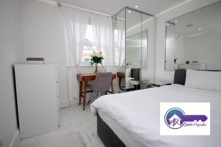 1 Bedroom Room in Flat Share To Rent - Photo 2