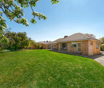 12 East View Crescent, Bentleigh East - Photo 3