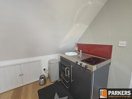 Studio to rent - Photo 3