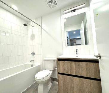 For Lease - 8 Beverley Glen Boulevard Unit# 808, Vaughan, Ontario - Photo 2