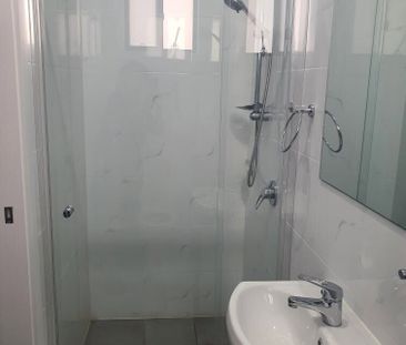 Regents Park - Photo 3