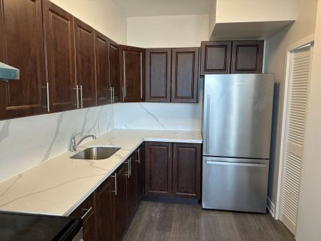 For Lease - 2245 Eglinton Avenue Unit# 1009, Toronto, Ontario - Photo 5