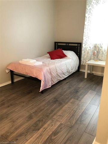 For Lease - 17 Sterling Street Unit# Upper, London East, Ontario - Photo 4