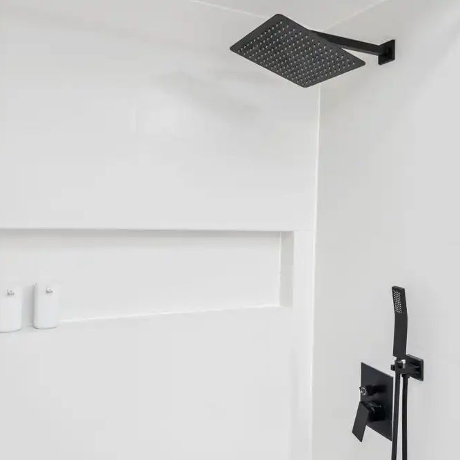 Home Away from Home - 3 bedroom, 2 bathroom with 2 floors - Photo 1