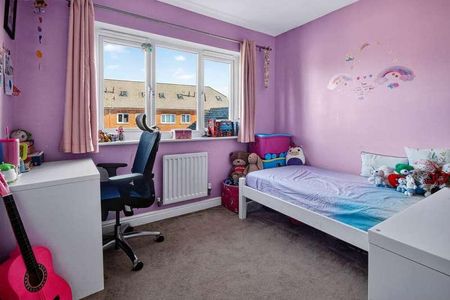 Goldcrest Road, Bracknell, RG12 - Photo 4