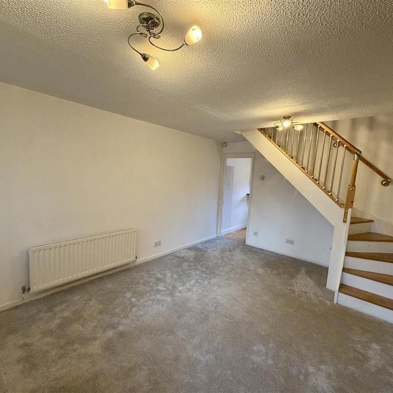2 bedroom semi-detached house to rent - Photo 1