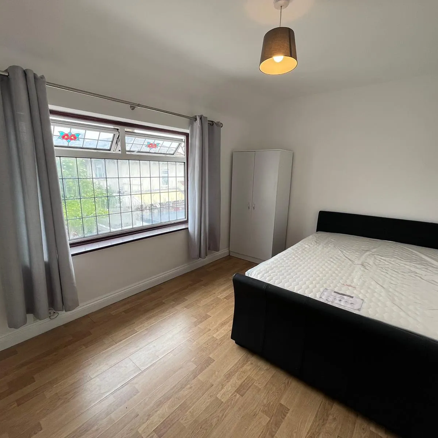 Bromhall Road - Photo 1