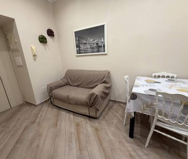 Bilocale via Padre Ludovico Da Casoria 11, Garibaldi - Ferrovia, Na... - Foto 3
