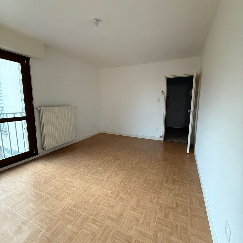 Location Appartement 2 pièces 54m² - Photo 1