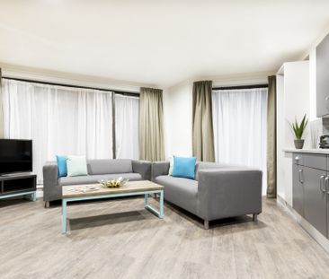 Room in a Shared Flat, Moland Street, B4 - Photo 1