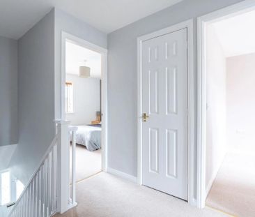 4 bedroom detached house to rent - Photo 3