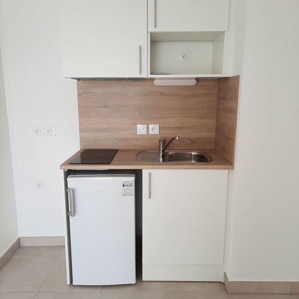 Location Appartement 1 pièce 26m² JUVIGNAC 34990 - Photo 1