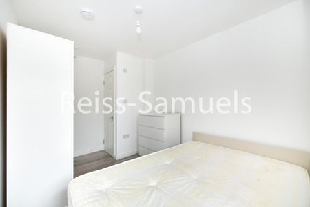 5 bedroom terraced house to rent - Photo 4