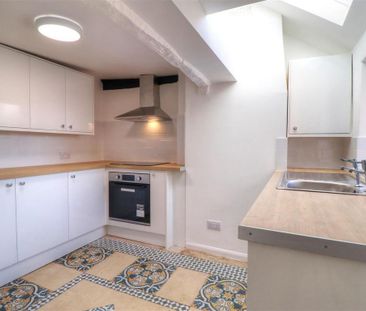 2 bedroom terraced house to rent - Photo 5