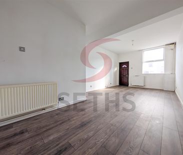 Ansley Common, CV10, Nuneaton - Photo 1
