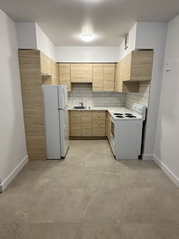 3484 Rue Stanley, #210 - Photo 3