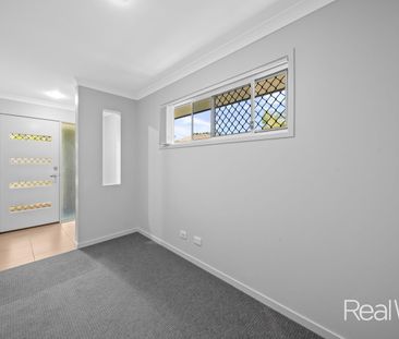19 Bala Court, Springfield Lakes, Qld 4300 - Photo 3