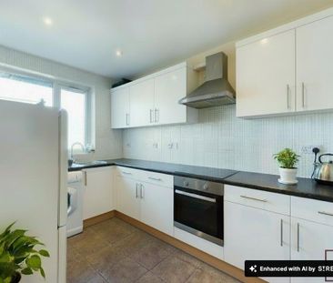 2 bedroom property to rent - Photo 2