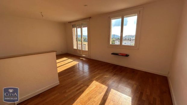 Appartement à louer 5 pièces 88.37m² - Photo 1