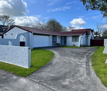 Tidy home in quiet neighbourhood - Photo 1