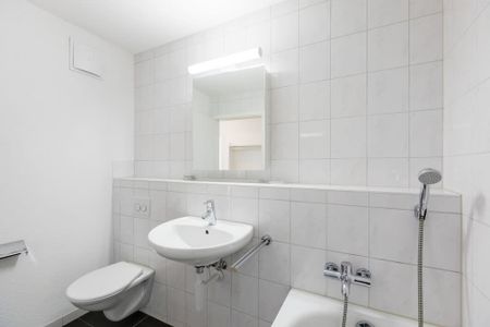 4.5 Zimmer, 102 m², 2. Stock - Photo 4