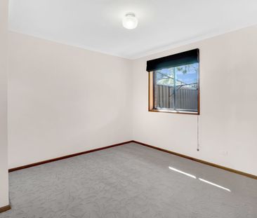 Spacious Well-Maintained Two Bedroom Unit - Photo 3