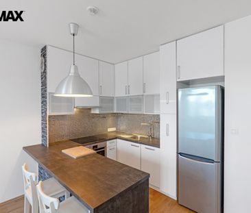 Pronájem bytu 2+kk 57 m², V lukách 2873, Praha - Photo 6