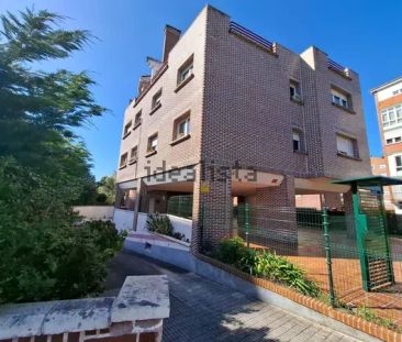 Alquiler de piso en Pumarín - Photo 4