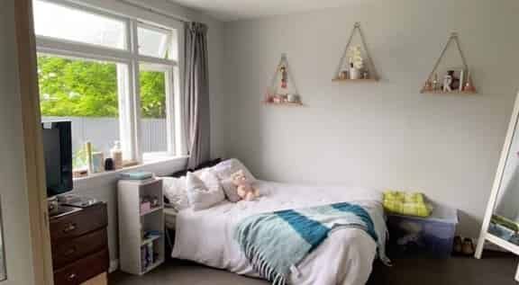 Central Location on Cambridge - Photo 1