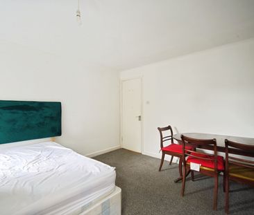 3 Bed Semi-Detached House, Antill Road, N15 - Photo 1