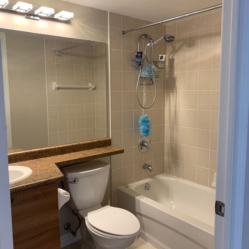 For Lease - 872 Sheppard Avenue Unit# 610, Toronto, Ontario - Photo 1