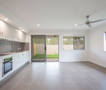 $420 per week / $1,680 Bond - Photo 3