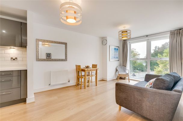 Ketley House, London, SW18, London - Photo 1