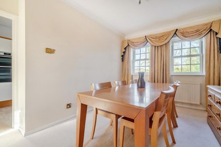 4 bedroom townhouse to rent - Photo 4
