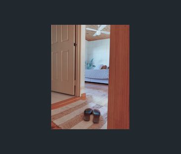 IN THE HEART OF THE CAFE STRIP - FANTASTIC LOCATION - PETS NEGOTIAB... - Photo 5