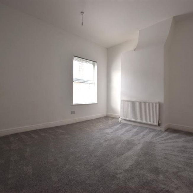 2 Bedroom Terraced To Let - Photo 1